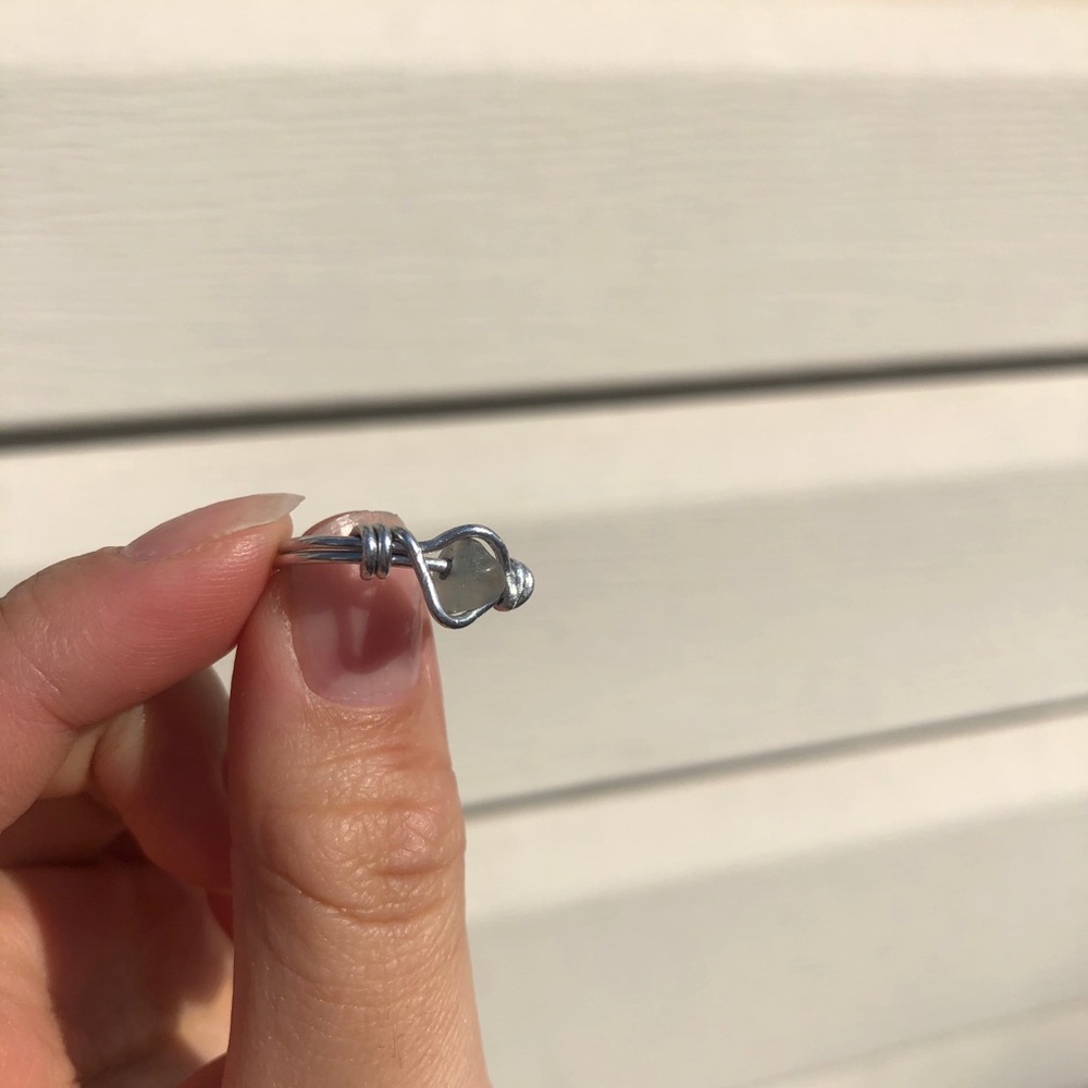 Wire ring - Picture 2 of 6